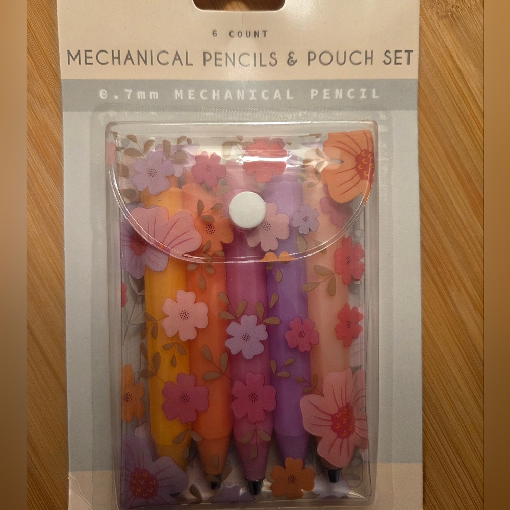 Pink and Gold Floral Sketch Notebook with Pen And Pencil Set | 3 Set Bundle - Picture 6 of 7